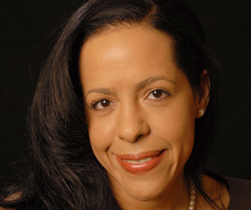Speaking about Latina Bloggers is Elianne Ramos is the principal and CEO of Speak Hispanic Communications and vice-chair of Communications and PR for LATISM.
