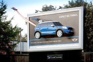 9 MINI Cooper’s Ambient and Guerilla Marketing Ads